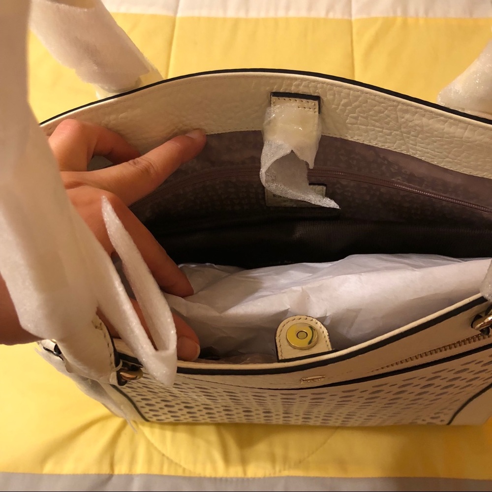 Kate Spade purse - Picture 4 of 4